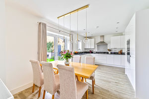 Photo 18- click for photo gallery